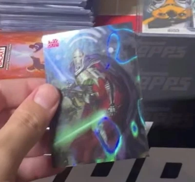 "Пурпурная переливающаяся карточка 2025 Topps Star Wars Galaxy ""General Grealous"" /250" - Изображение 1 из 2
