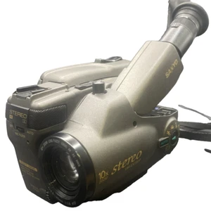 Sanyo VM-EX280P Video Camera Recorder 10x Zoom 8mm Camcorder - No Battery - Picture 1 of 12