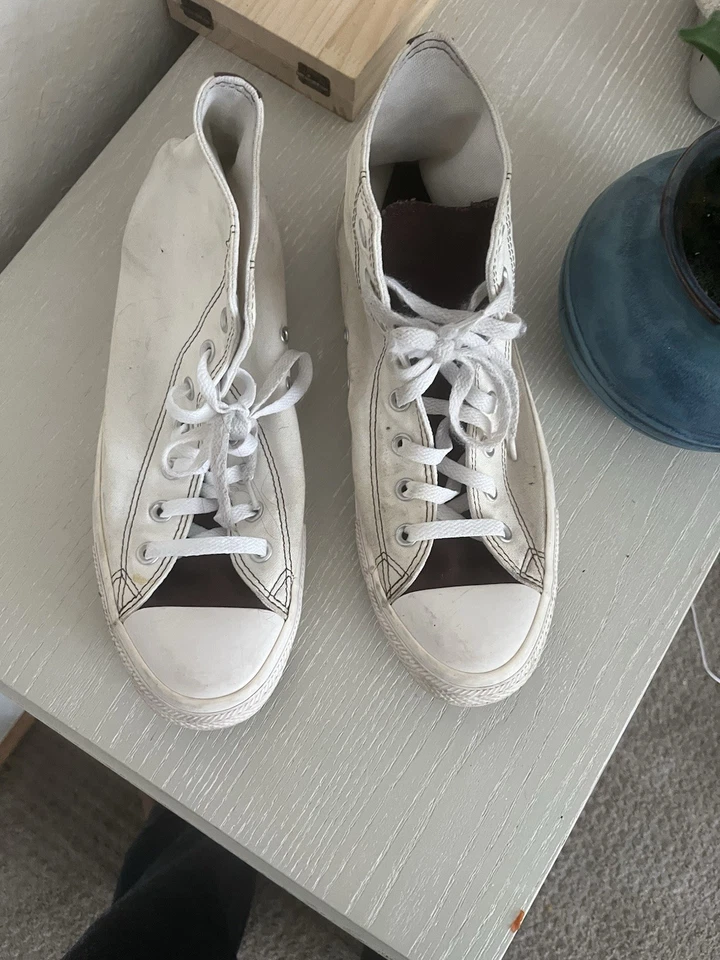 Converses talla 10,5 para hombre Foto 1 de 1