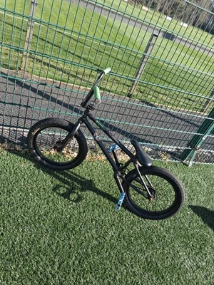 Mafia Bikes - Mad Main MB BMX - 18” [Great Condition] - Image 1 of 4