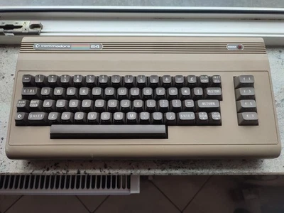 Commodore C64 Brotkasten von 1983 Made in England - Bild 1 von 4
