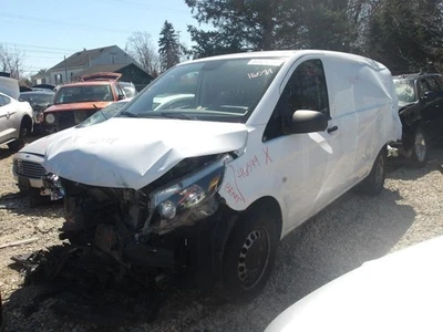 Driver Left Sun Visor 447 Type Without Illumination Fits 16 METRIS 1884191 — 第 1/4 张图片