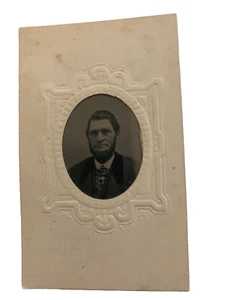 Young Bearded Man, Tin Type CDV w/Embossed Card Frame, c1860, #3859 - Picture 1 of 1