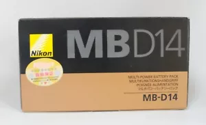 New Nikon MB-D14 multi-Power battery pack Battery grip for Nikon D610 D600 SLR - Picture 1 of 11