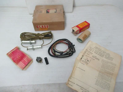 Mopar NOS 1955 Canadian Plymouth P-26 Dodge D-54 BK/Up lámpara paquete con PFlite 1515548 Foto 1 de 3