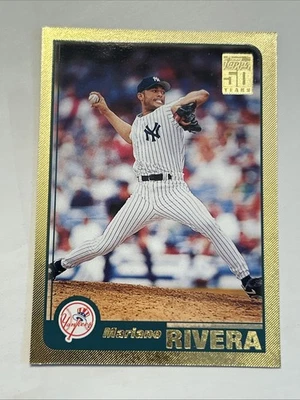 2001 Topps Mariano Rivera #560 Gold /2001 - Image 1 of 2