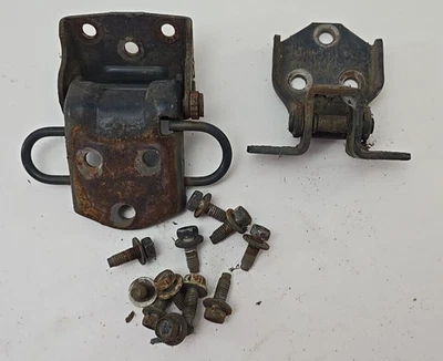 Door Hinges Driver or Passenger Nissan 720 OEM 83 84 85 86 1983 1984 1985 1986 - Image 1 of 4
