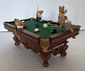 Enesco On Queue Spieluhr Deluxe Multi-Action Musical Billardtisch Vintage Lesen - Bild 1 von 18