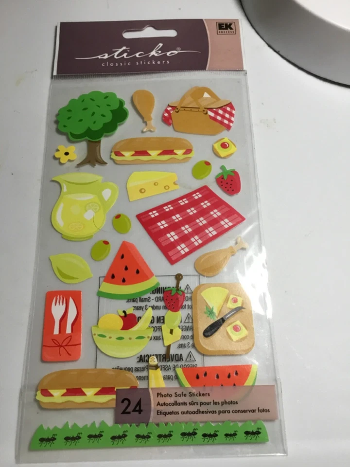 Libro de recortes pegatina EK Sticko comida de picnic 24 piezas NUEVO ENVÍO GRATUITO perritos calientes de sandía Foto 1 de 1