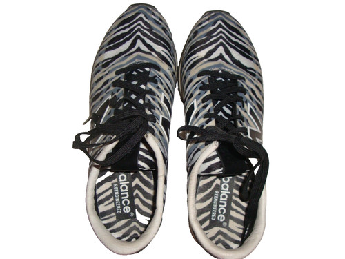 SNEAKERS ZEBRA NEW BALANCE NERO BIANCO GRIGIO TAGLIA 6 5 INDOSSATE MOLTO DELICATAMENTE.