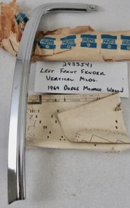 1969 Dodge Monaco Station Wagon NOS MOPAR Left Front Fender Moulding - Bild 1 von 4