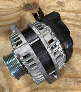 12V 130A Alternator For Honda Accord 2008-2012 S6 Pulley CW IR IF; 400-52270R - Picture 1 of 2