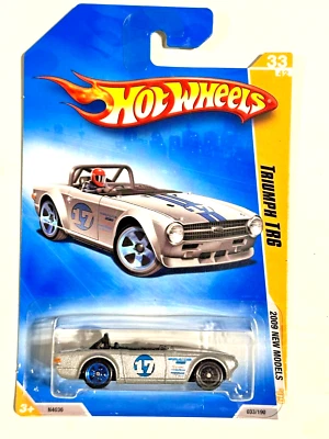 Nuevos modelos Triumph TR6 2009 Hot Wheels, plateados, ¡error de rueda! Sellado de fábrica Foto 1 de 3