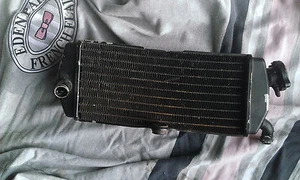 radiateur gauche 300 exc ktm 1994 - Imagen 1 de 2