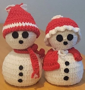 Homemade Christmas Mr. & Mrs. Snowman Crocheted Clothing On Styrofoam - Picture 1 of 12