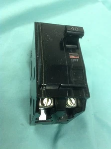 SQUARE D , QO240 CIRCUIT BREAKER 2 POLE 40 A - Picture 1 of 3
