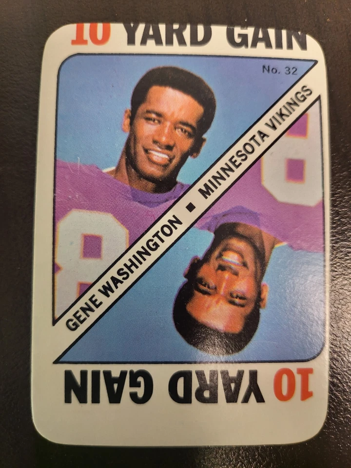1971 Topps Gene Washington football card game #32. - Image 1 of 2