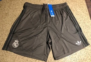 CF Real Madrid 24/25 Adidas Third Gray Soccer Football Shorts IY1762 NWT Medium - Imagen 1 de 8