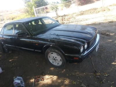 1995 96 97 jaguar xj6 xjr  Front Seat Cover Bottom plastic gna4700-1aa - Image 1 of 4