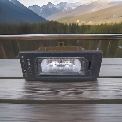 ✅ AUDI A1 2013 8X MALETERO TRASERO PORTÓN TRASERO NÚMERO PATÉ LUZ LÁMPARA 4C0943021 •6,1 Foto 1 de 4