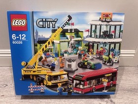 LEGO City: Town Square (60026)， Brand new