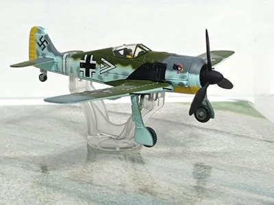 Corgi Aviation Archive Legends AA34303  1/72 scale  Focke-Wulf Fw 190A  III/JG 2 - Image 1 of 4