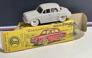 CIJ ANCIEN 1/43 #3,56 RENAULT DAUPHINE COULEUR MASTIC PROCHE NEUF EN BOITE ge - Imagen 1 de 10