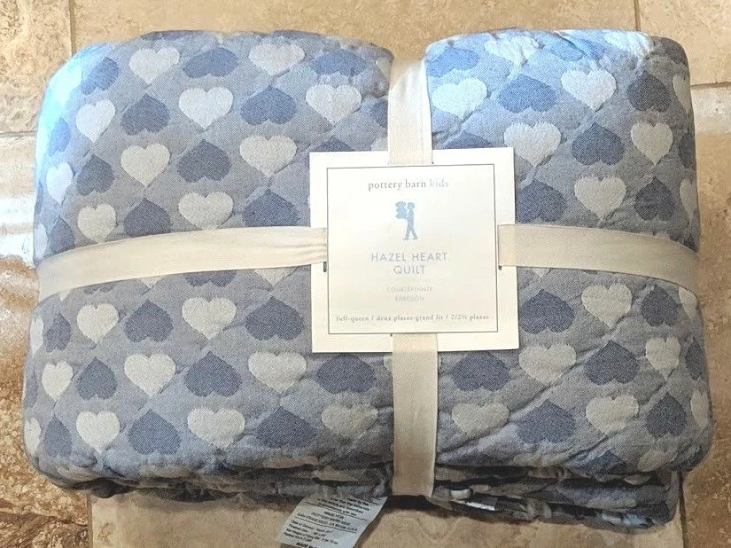 POTTERY BARN ~ HAZEL HEART FULL / QUEEN QUILT/COMFORTER ~ 86” X 86” - Image 1 of 1