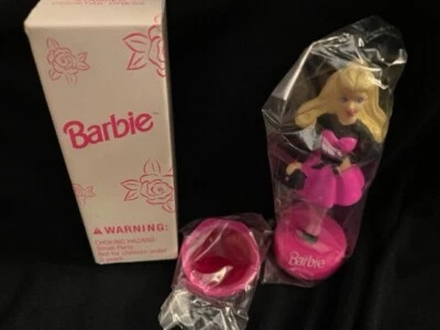 Antigo Vestido de Coquetel Avon Barbie Carimbo. Boneca Carimbo Alça Barbie Carimbo de Rosto Novo - Imagem 1 de 4