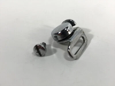 VTG Necchi Alco 500 Sewing Machine Thread Guide & Screw  Replacement Part - Image 1 of 4