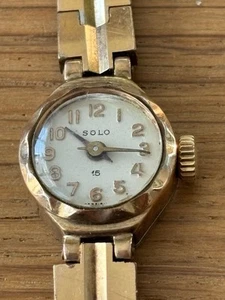 Vintage Solo Ladies Gold Tone Watch Untested Spares Or Repair - Picture 1 of 4