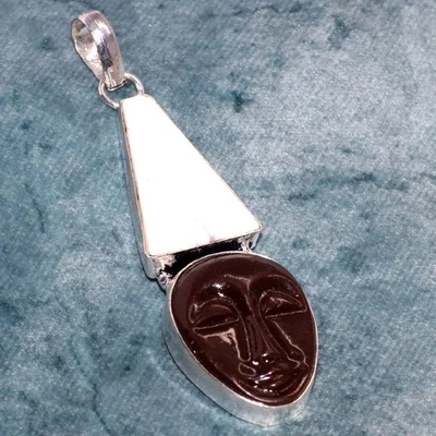 Colgante de ágata roja cara tallada con piedra lunar arco iris enchapado en plata 925 2,3" GW Foto 1 de 3