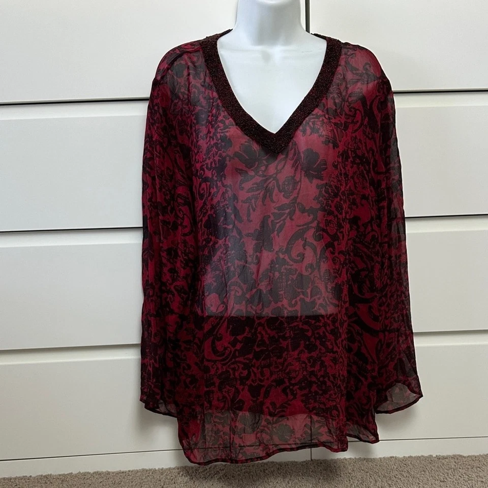 Top túnica Chico’s para mujer rojo negro floral seda transparente con cuentas cuello en V 3 (16/18-XL) Foto 1 de 4