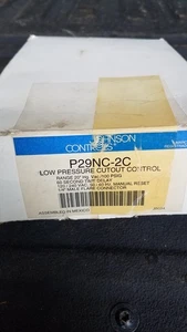 NEW JOHNSON CONTROLS P29NC-2C PRESSURE SWITCH P29NC2C - Picture 1 of 6