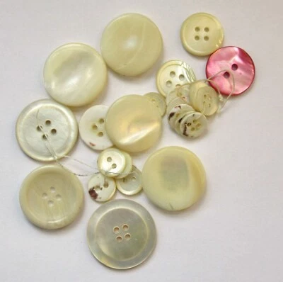 Mother of pearl button Medley various styles and sizes - Image 1 of 2