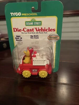 Camión de bomberos Big Bird Die Cast Car Sesame Street Foto 1 de 2