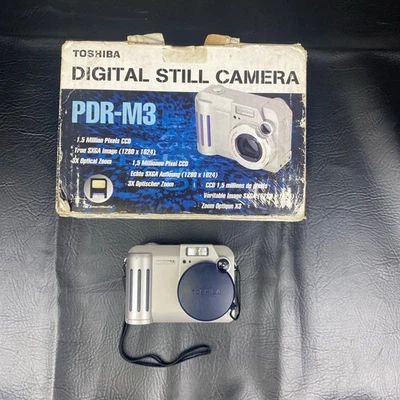 Câmera Digital Toshiba PDRM3 Still com Caixa Cabo Manual Precisa de Nova Bateria Não Testada - Imagem 1 de 4