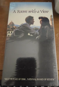 A Room With A View-Helena Bonham Carter-Maggie Smith-Julian Sands-VHS_SEALED - Picture 1 of 2