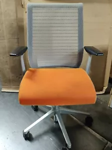 Steelcase Think office desk mesh back Chair orange and silver - Picture 1 of 5