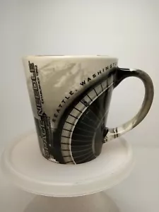 Taza de té de café Seattle Washington Space Needle negra/gris y blanca usada en excelente estado - Imagen 1 de 6