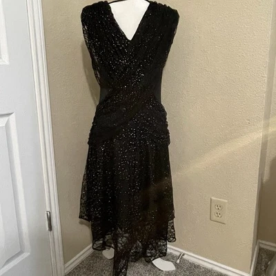 Vestido Vintage Negro Escarlata Brillo Talla 14 Dobladillo Asimétrico Bruja Capricho Foto 1 de 4