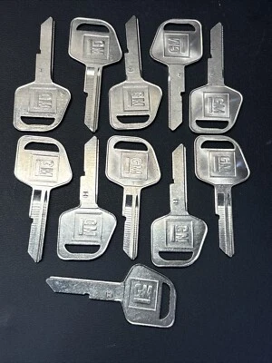 11- GM KEY BLANKS, 12506490, H, SET OF 11, 360808042, Free US Ship - Image 1 of 4