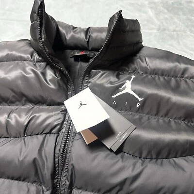 Sz XL NEW Men’s Jordan Flight Black-Graphic Puffer Zipper/Snap Vest. - Image 1 of 4