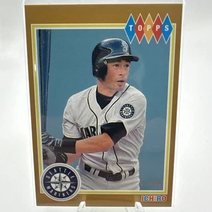 2022 Topps Brooklyn Collection ICHIRO #9 GOLD Parallel #19/50 Seattle MARINERS - Picture 1 of 3