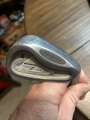 GOLDEN BEAR TRANZITION TUNGSTEN 8  IRON - GRAPHITE LIGHT FLEX -  - NICE - Image 1 of 4