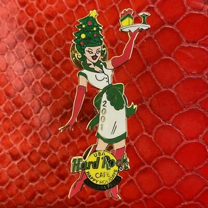 NIAGARA FALLS NY🎸HARD ROCK CAFE®HR PIN🎸HAPPY HOLIDAYS 2001 WAITER GIRL LE200🎗 - Picture 1 of 4