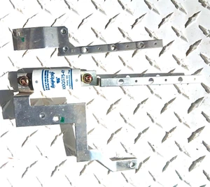 Fuse Assembly From Yaskawa Varispeed 616G5 - Picture 1 of 1