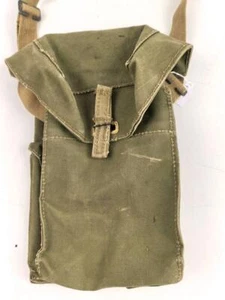 Großbritannien WWII, Carrying bag for MKII Lightweight Service Respirator. D-Day - Picture 1 of 9