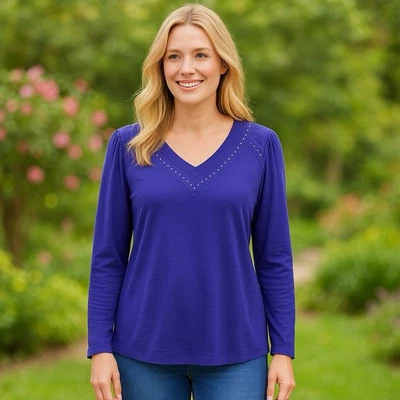 NUEVA Blusa Chico's Tachonada Cuello en V Manga Larga Púrpura Carrera Dinero Antiguo M Foto 1 de 4