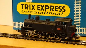 TRIX . Locotendeur type 040 TF 10  SNCF. REF 2412 - Imagen 1 de 3